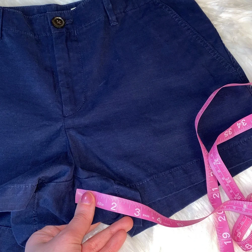 GAP new with tags size 2 R dark blue shorts
